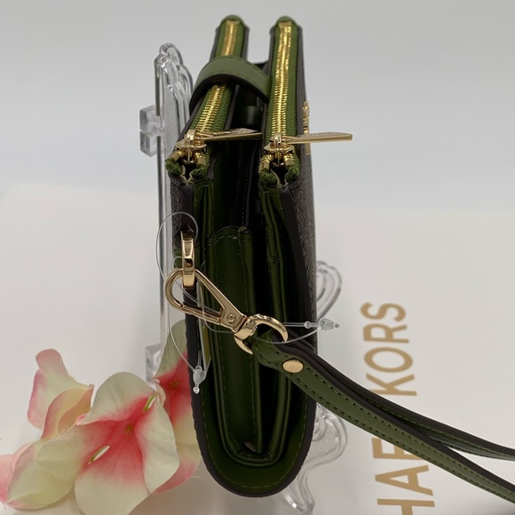 MICHAEL KORS LARGE DOUBLE ZIP WRISTLET EVERGREEN - Picture 12 of 16